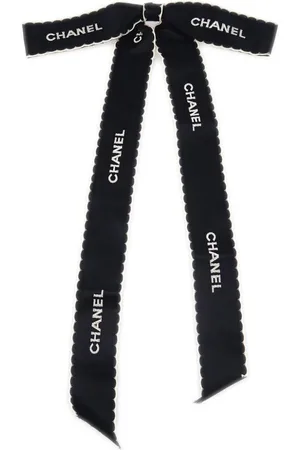 CHANEL Satin-broche med logo-jacquard fra 1990-2000