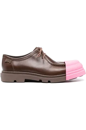 Camper Junction brogues med kontrastfarvet tåkappe