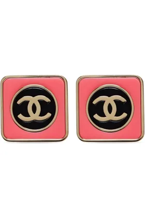 CHANEL Firkantede CC ørestikker fra 2023