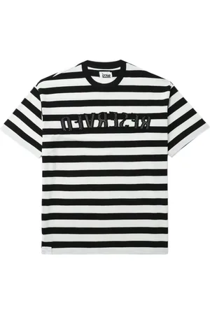 Izzue Stribet T-shirt med applikation