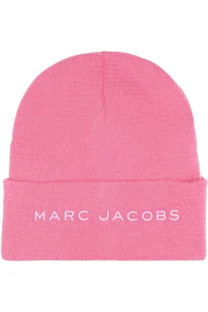 Marc Jacobs Ribstrikket hue med logodetalje