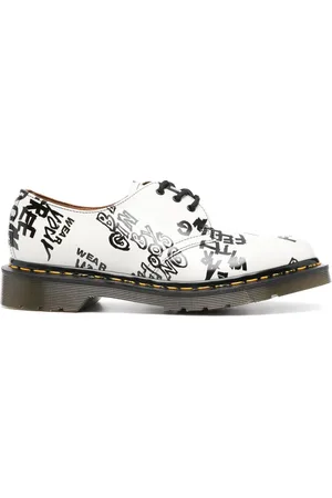 Comme des Garçons X Dr Martens derby-sko med teksttryk