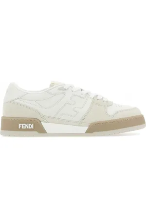 Fendi Low-top Match sneakers i ruskind med paneler