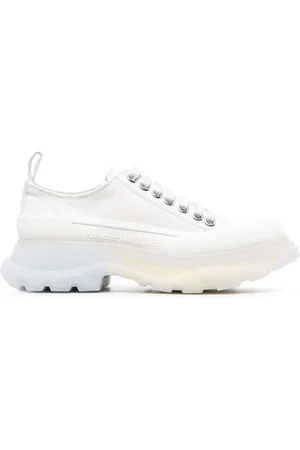 Alexander McQueen Sneakers i lærred med snøre