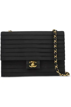 CHANEL Skuldertaske med flaplukning fra 1990