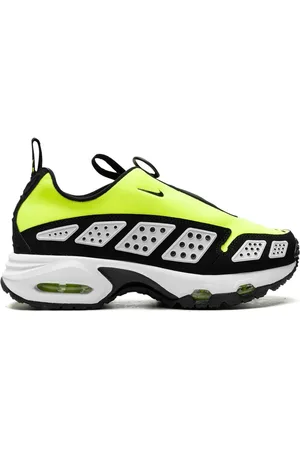 Nike Air Max SNDR Electric Green sneakers
