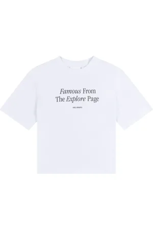 Axel Arigato T-shirt med Famous-tryk