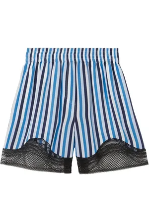 Burberry Stribede shorts med blondekant