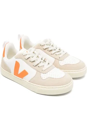 Veja V-10 sneakers med snøre