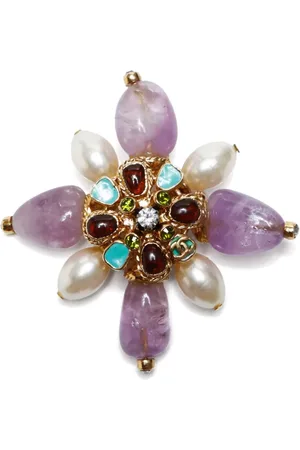 CHANEL Broche med blomstret sten fra 2005