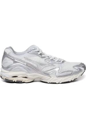 Mizuno Wave Rider 10 sneakers