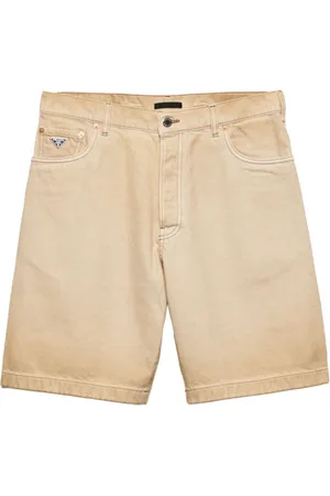 Prada Denimshorts med falmet effekt