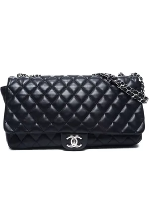CHANEL Mademoiselle skuldertaske med flaplukning fra 2009-2010