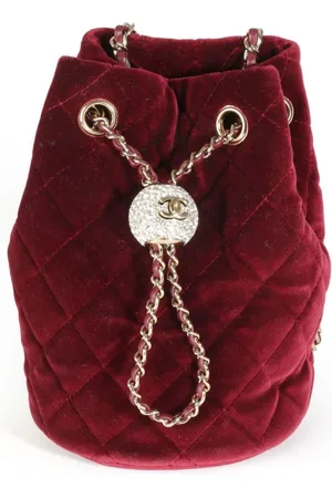CHANEL Pearl Crush bucket-taske fra 2020