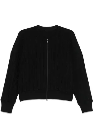 PLEATS PLEASE ISSEY MIYAKE Strikjakke i crepe
