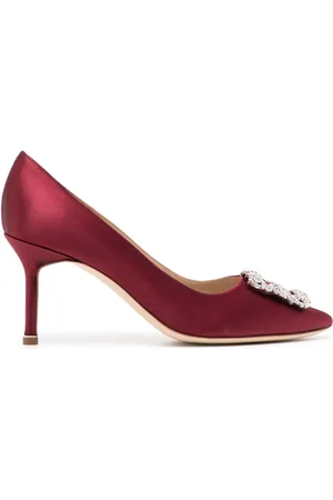 Manolo Blahnik Hangisi 70mm pumps med krystalspænde