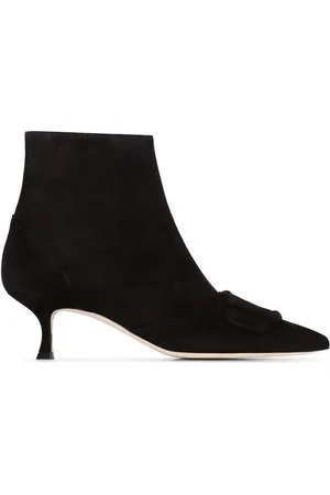 Manolo Blahnik Baylow ankelstøvler i ruskind med spænde på snuden