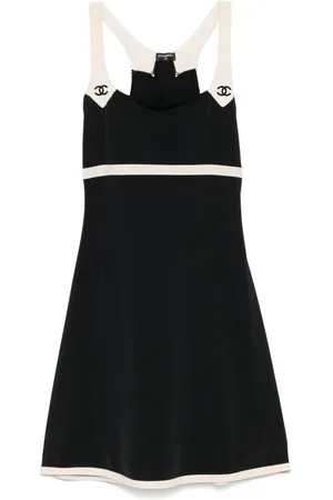 CHANEL Strandkjole med CC-logobroderi fra 00