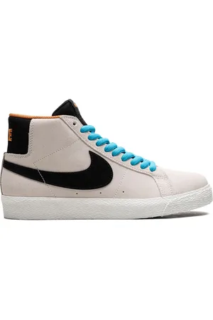 Nike SB Blazer Safari sneakers