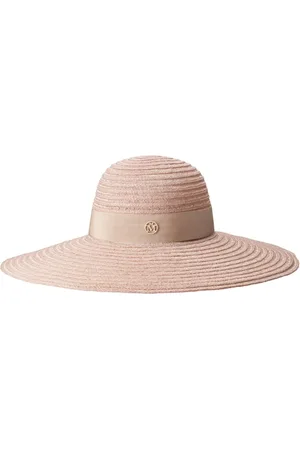 Le Mont St Michel Blanche capeline hat