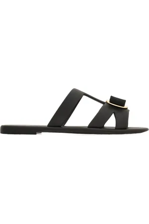 Salvatore Ferragamo New Vara sandaler