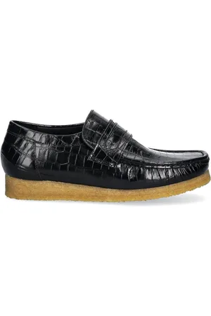 Clarks Wallabe loafers