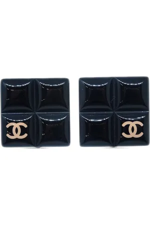 CHANEL Firkantede øreklips fra 2004