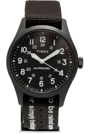 and wander X TIMEX expedition north field post solbriller