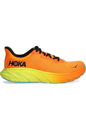 Hoka One One Arahi 7 sneakers