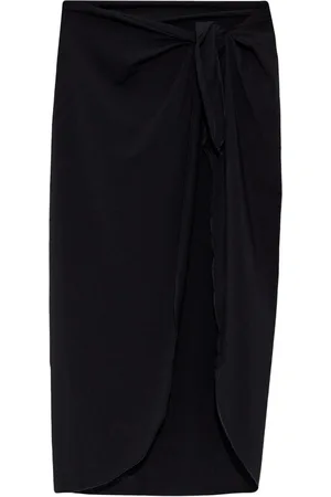 Bond Eye Jinx strand-cover-up