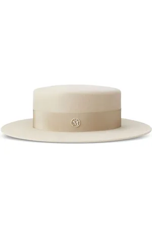 Le Mont St Michel Kiki hat