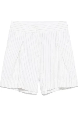 MONNALISA Nålestribede shorts