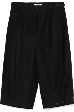 HENRIK VIBSKOV Shorts med knaplukning