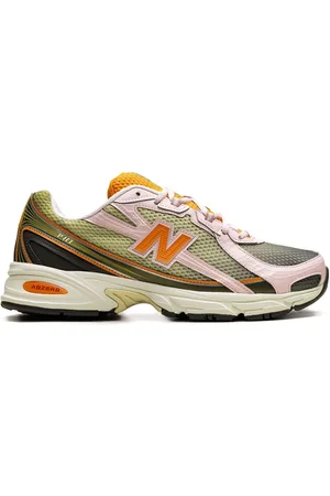 New Balance 740 "Concepts Saignée - Icy Pink/Forest Night/Flame Orange/Sylvan Green" sneakers
