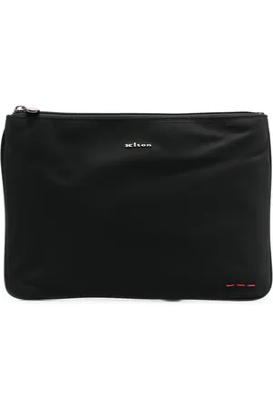 Kiton Clutch med logoplade