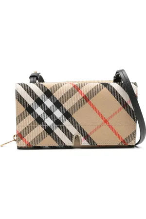 Burberry Snip clutch
