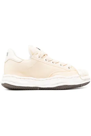 Maison Mihara Yasuhiro Sneakers med rund tå