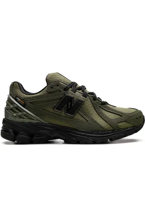 New Balance 1906R "Green" sneakers
