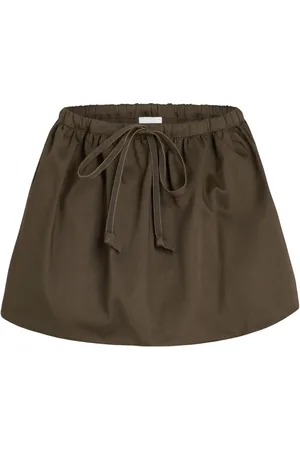 Patou Kort Puffy nederdel i gabardine