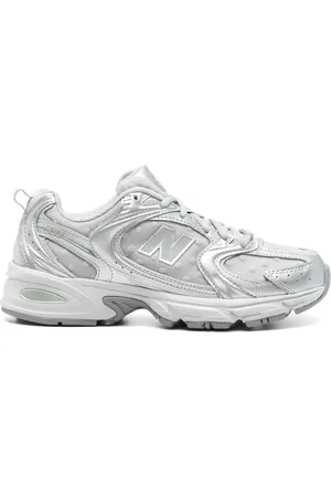 New Balance 530 sneakers