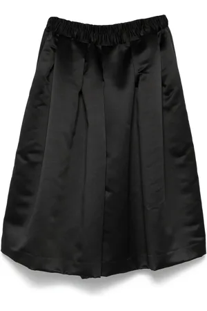 Comme des Garçons Shorts i satin med brede ben