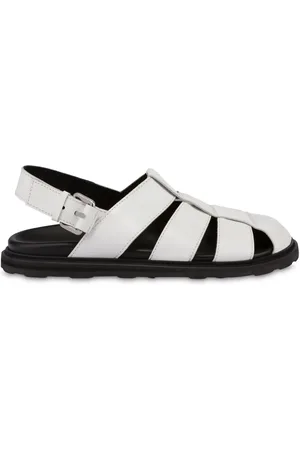 Moschino Sandaler i lakeret læder