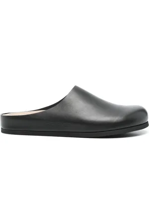 COMMON PROJECTS Sandaler i læder