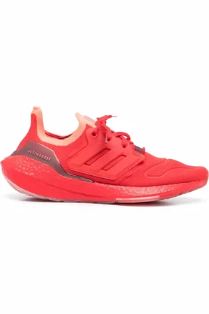 adidas Ultraboost 22 sneakers