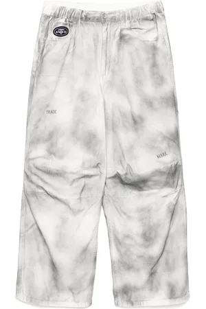 A Bathing Ape Jeans med smal pasform og forvasket effekt