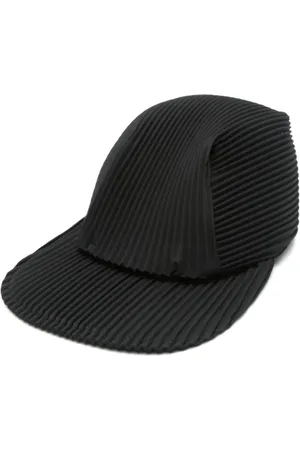 Issey Miyake Pleats kasket