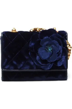 CHANEL Skuldertaske i velour fra 1990