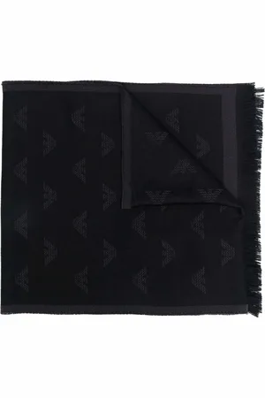 Emporio Armani Striktørklæde med broderet logo