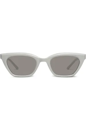 Gentle Monster Nonn solbriller med wayfarer-stel