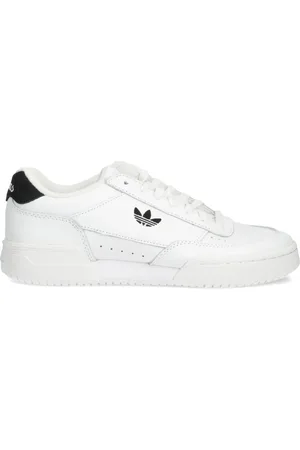 adidas Court Super sneakers